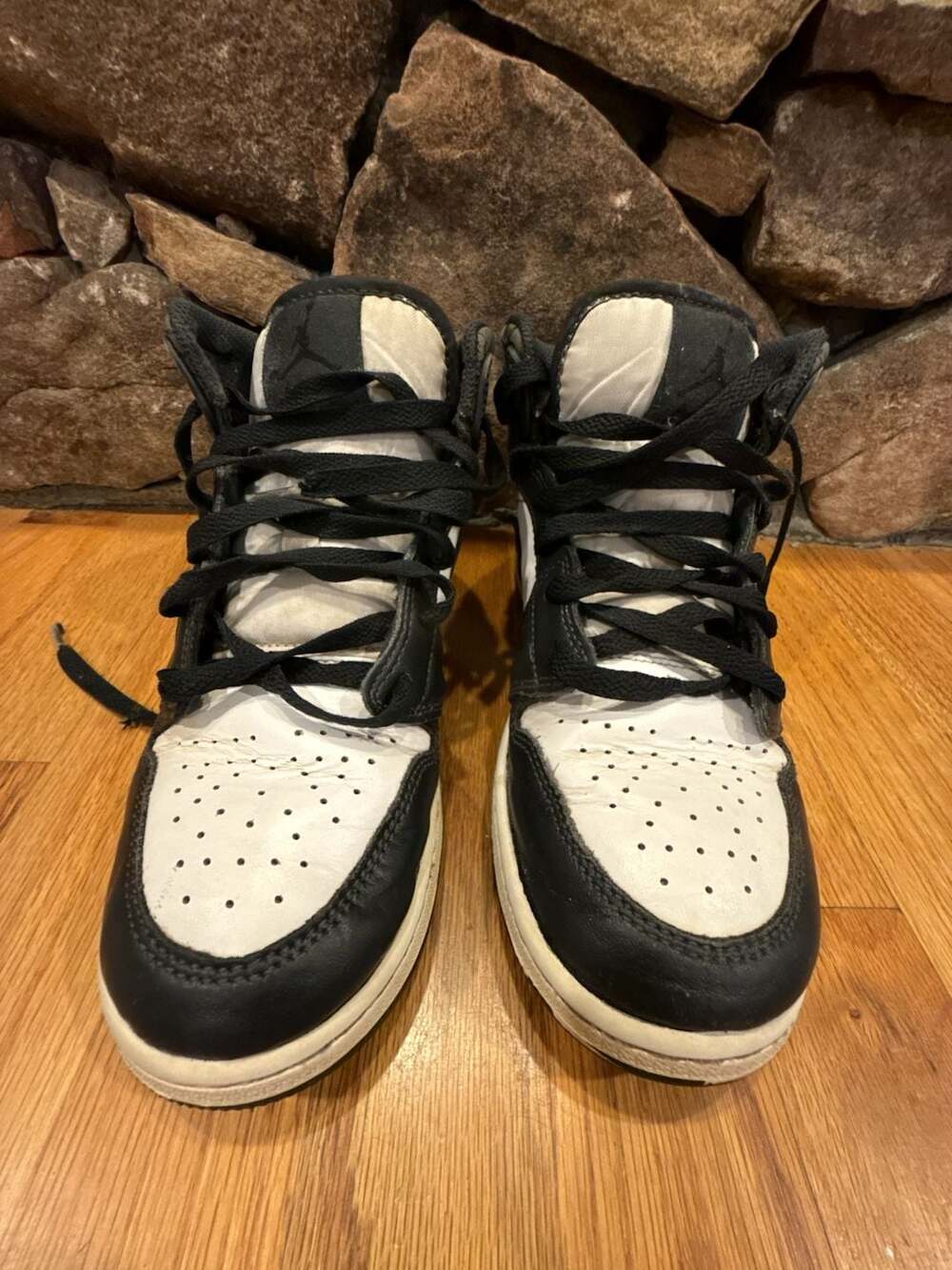 Jordan 1 Mid Size 5.5Y Black White Elephant Print